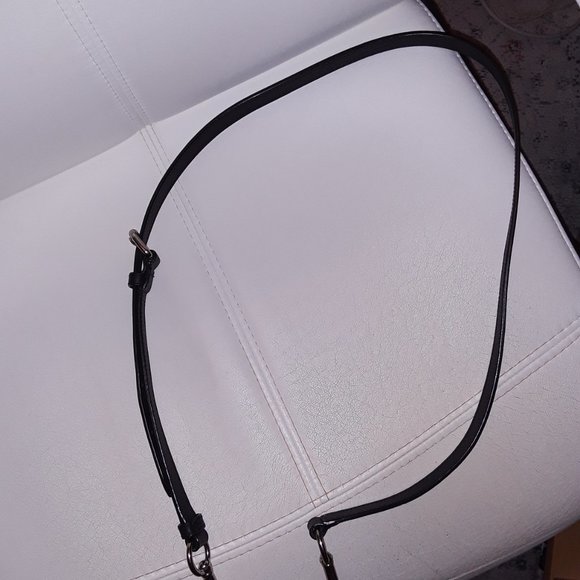 Black Purse - Picture 5 of 5